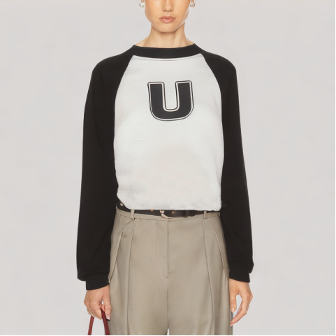 Contrast Color Cropped Long Sleeved Top