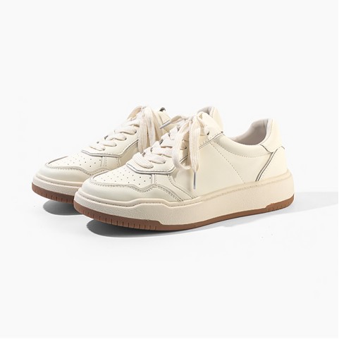 Commuter Lace Up Sneakers